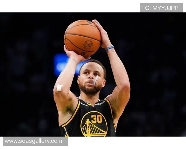 库里单节30分，勇士轻松晋级：天才球员如何缔造篮球奇迹